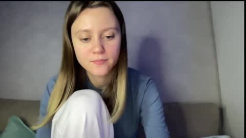 Snapshot of julietsensation chatting on February 2025 04:11:01 PM julietsensation online show from February 2025 04:11:01 PM