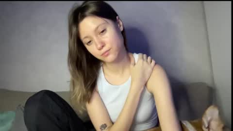 Snapshot of julietsensation chatting on February 2025 03:52:02 PM julietsensation online show from February 2025 03:52:02 PM