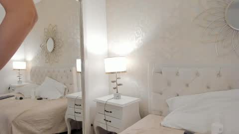 julietta    online show from April 2026 11:57:01 AM