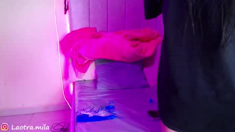 IG mila delux online show from October 2025 02:31:02 AM