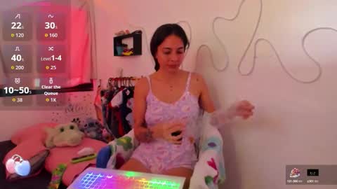 Snapshot of juliette_sweet05 chatting on September 2025 09:31:01 PM juliette online show from September 2025 09:31:01 PM