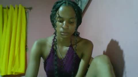 juliexexy online show from December 2024 10:37:02 PM