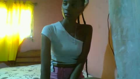 juliexexy online show from January 2025 06:06:02 AM