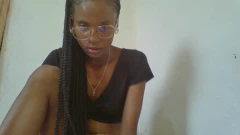 juliexexy online show from February 2025 10:04:01 AM