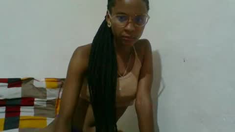 juliexexy online show from February 2025 03:08:01 PM