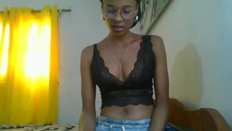 juliexexy online show from February 2025 05:23:02 AM