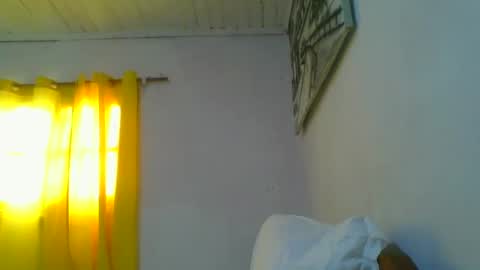 juliexexy online show from March 2025 04:02:02 AM