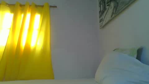 juliexexy online show from March 2025 04:45:02 AM