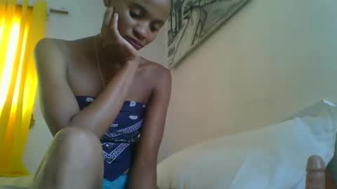 juliexexy online show from March 2025 11:42:02 AM
