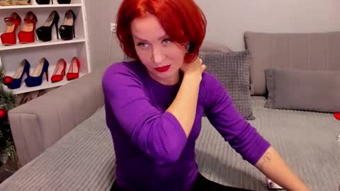 jullia_moor online show from January 2026 01:07:02 AM