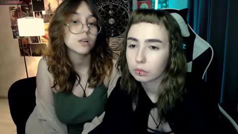 Baroness Von Cringe online show from October 2025 03:31:02 PM