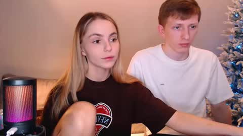 sweet online show from December 2025 10:27:01 PM