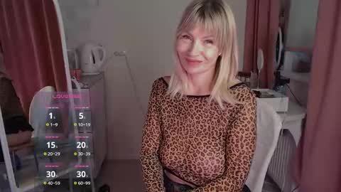 Julia online show from December 2024 08:23:02 AM