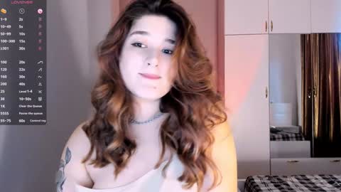 Julie online show from February 2025 12:57:02 PM