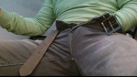 Gregor online show from April 2026 01:05:02 PM