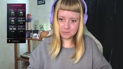 Snapshot of june_shy0 chatting on September 2025 07:24:02 AM June online show from September 2025 07:24:02 AM