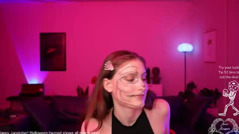 Snapshot of junejuniper chatting on October 2025 11:22:02 PM June Juniper online show from October 2025 11:22:02 PM