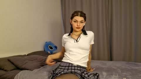 Ashley online show from December 2025 11:17:02 AM