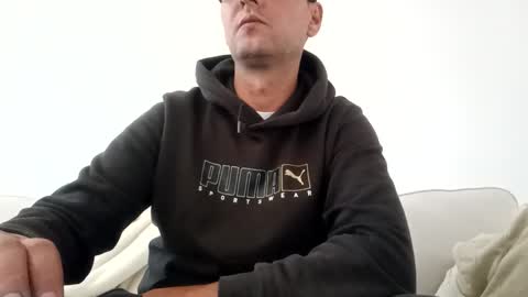 junkiecouple online show from October 2025 08:31:02 AM
