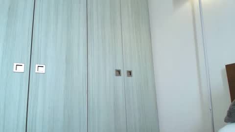 Snapshot of junovaughn chatting on May 2026 04:09:02 AM junovaughn online show from May 2026 04:09:02 AM
