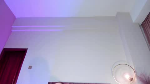 Jupiter Fox online show from March 2026 01:00:01 AM