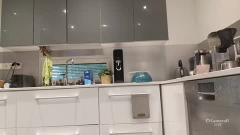 Snapshot of jusahki chatting on September 2025 06:03:01 AM jusahki online show from September 2025 06:03:01 AM