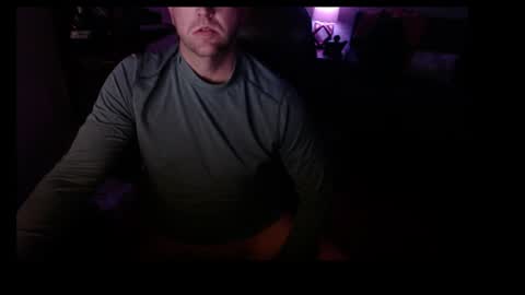 Snapshot of jusbeaz8722 chatting on December 2024 08:52:01 AM JustnSide Unexxst online show from December 2024 08:52:01 AM