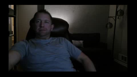 Snapshot of jusbeaz8722 chatting on January 2025 05:24:02 AM JustnSide Unexxst online show from January 2025 05:24:02 AM