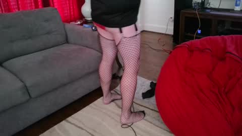 Snapshot of jusdatipp chatting on January 2025 03:32:01 PM RideandSuck online show from January 2025 03:32:01 PM