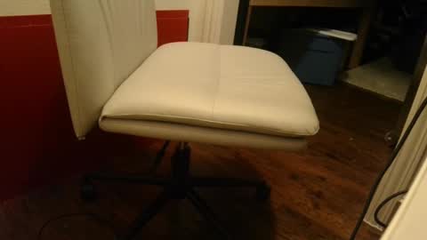 Snapshot of jusdatipp chatting on October 2025 03:24:02 AM RideandSuck online show from October 2025 03:24:02 AM