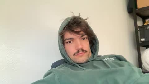 just_a_guy_with_a_big_cock online show from October 2025 07:29:01 AM