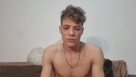 Snapshot of just_alexx12 chatting on December 2024 07:53:02 PM just_alexx12 online show from December 2024 07:53:02 PM