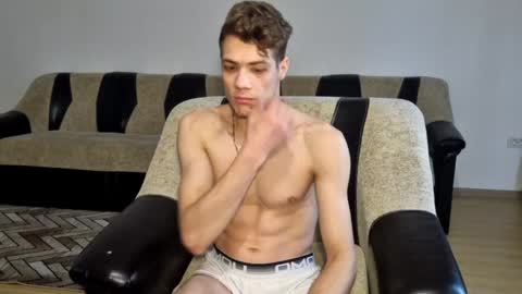 Snapshot of just_alexx12 chatting on January 2025 12:35:02 PM just_alexx12 online show from January 2025 12:35:02 PM