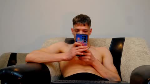 Snapshot of just_alexx12 chatting on January 2025 02:45:02 AM just_alexx12 online show from January 2025 02:45:02 AM