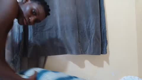 just ebonee online show from February 2025 10:15:02 AM
