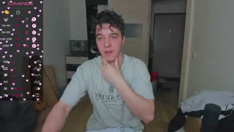 Snapshot of just_edwins chatting on June 2026 03:02:01 PM Edwins online show from June 2026 03:02:01 PM