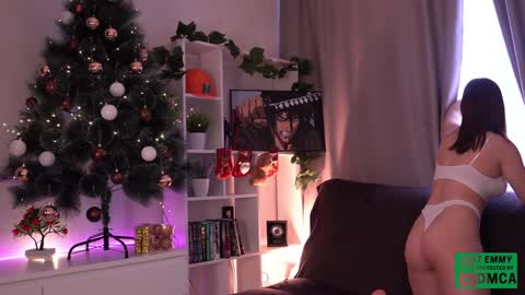 Snapshot of just_emmy chatting on December 2024 08:45:02 AM just call me Emmy online show from December 2024 08:45:02 AM