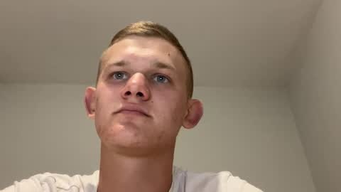 Snapshot of just_for_u_ chatting on September 2025 06:30:02 PM Vlad online show from September 2025 06:30:02 PM