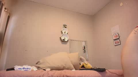  Isa y Luci  online show from June 2026 06:53:01 PM
