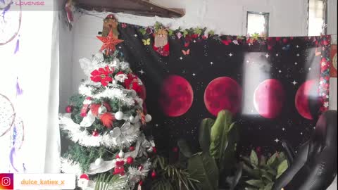 Sofia online show from January 2025 02:42:01 PM