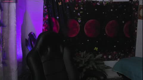 Sofia online show from January 2025 11:46:01 PM