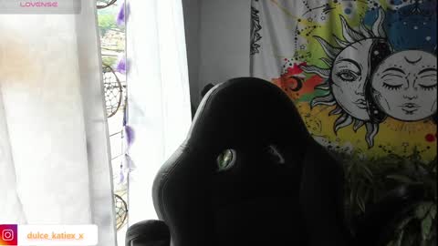 Sofia online show from January 2025 07:15:01 PM