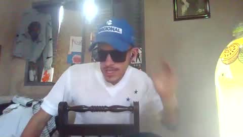 Snapshot of just_kisses chatting on August 2026 05:07:01 PM just_kisses online show from August 2026 05:07:01 PM