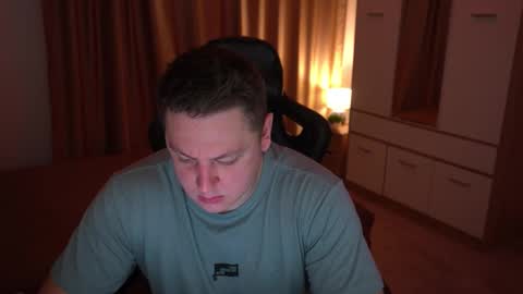 Snapshot of just_top chatting on October 2025 02:50:02 AM David online show from October 2025 02:50:02 AM