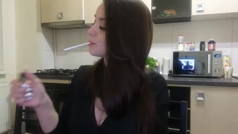 JustAnne online show from November 2025 02:44:01 AM