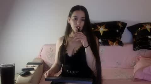 JustAnne online show from June 2026 01:43:02 AM