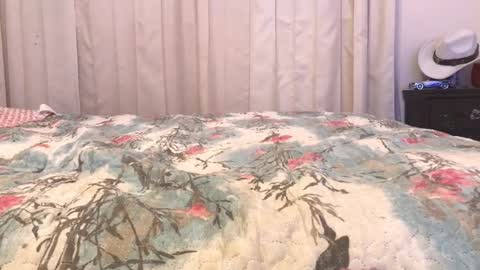 justasexyguyforu online show from December 2024 11:35:02 PM