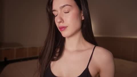 Snapshot of justbarbie_new_ chatting on September 2025 08:25:01 PM Katarina online show from September 2025 08:25:01 PM