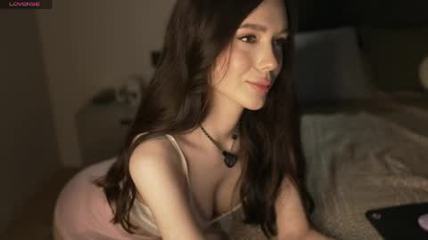 Snapshot of justbarbie_new_ chatting on May 2026 06:02:01 PM Katarina online show from May 2026 06:02:01 PM