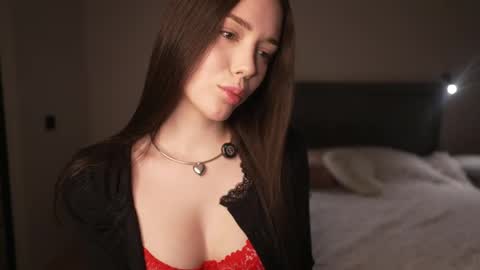 Snapshot of justbarbie_new_ chatting on May 2026 07:48:02 PM Katarina online show from May 2026 07:48:02 PM